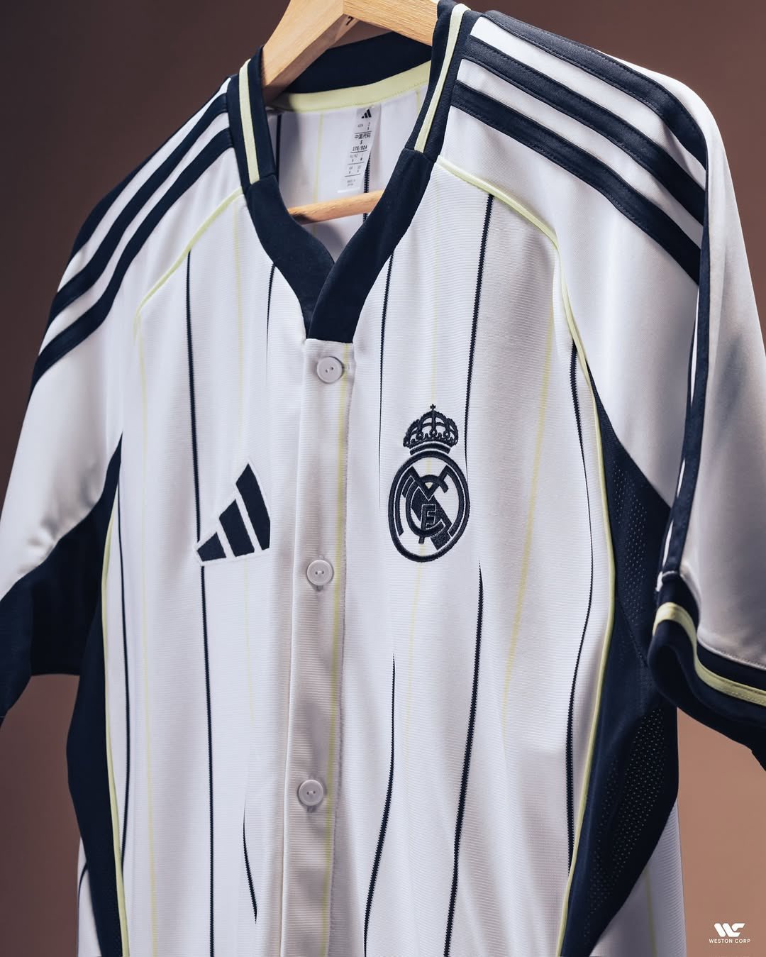 Real Madrid 25/26 New baseball pre-Match Jersey Original quality