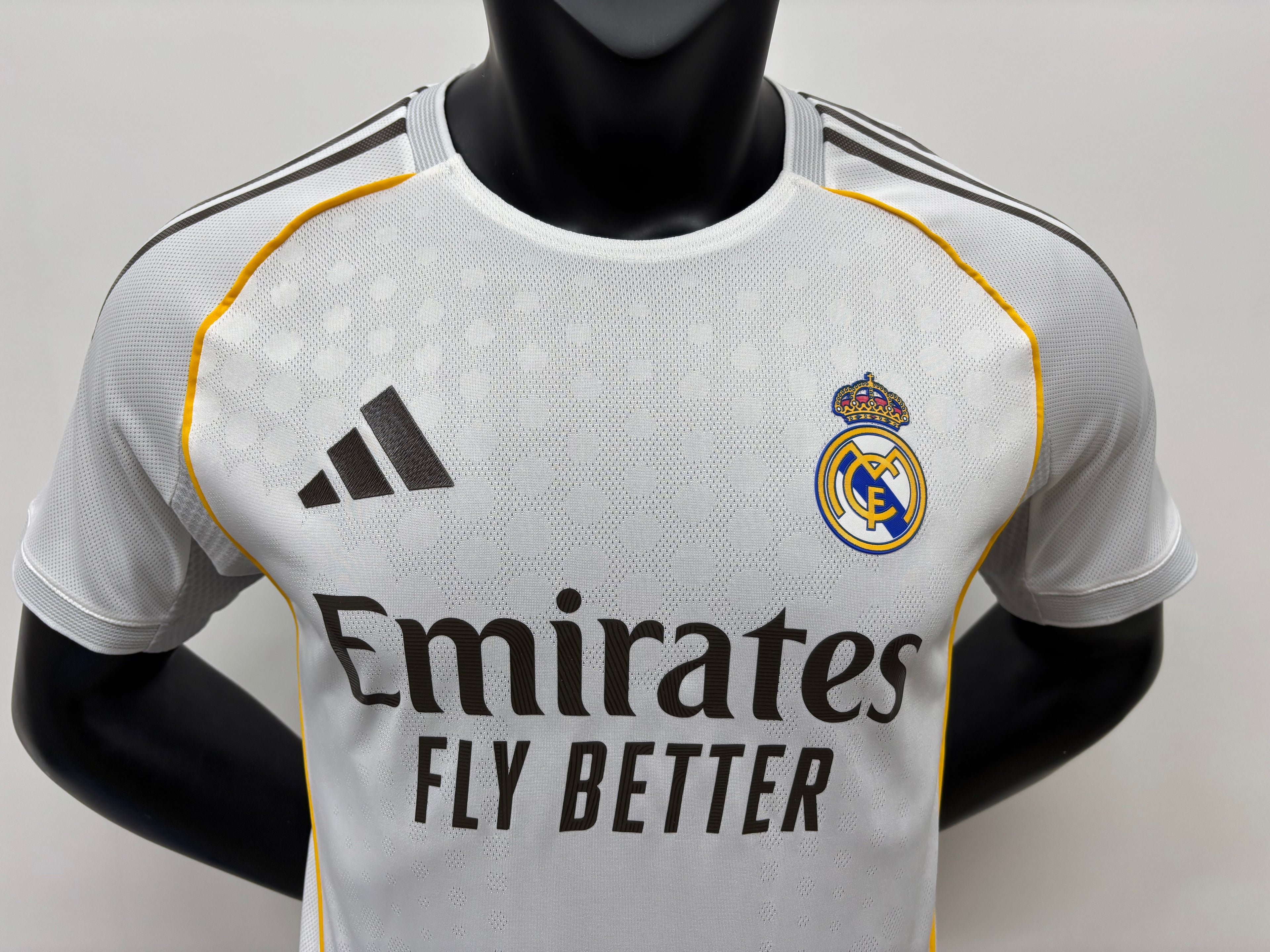 REAL MADRID HOME 25/26 PLAYERS EDITION JERSEY