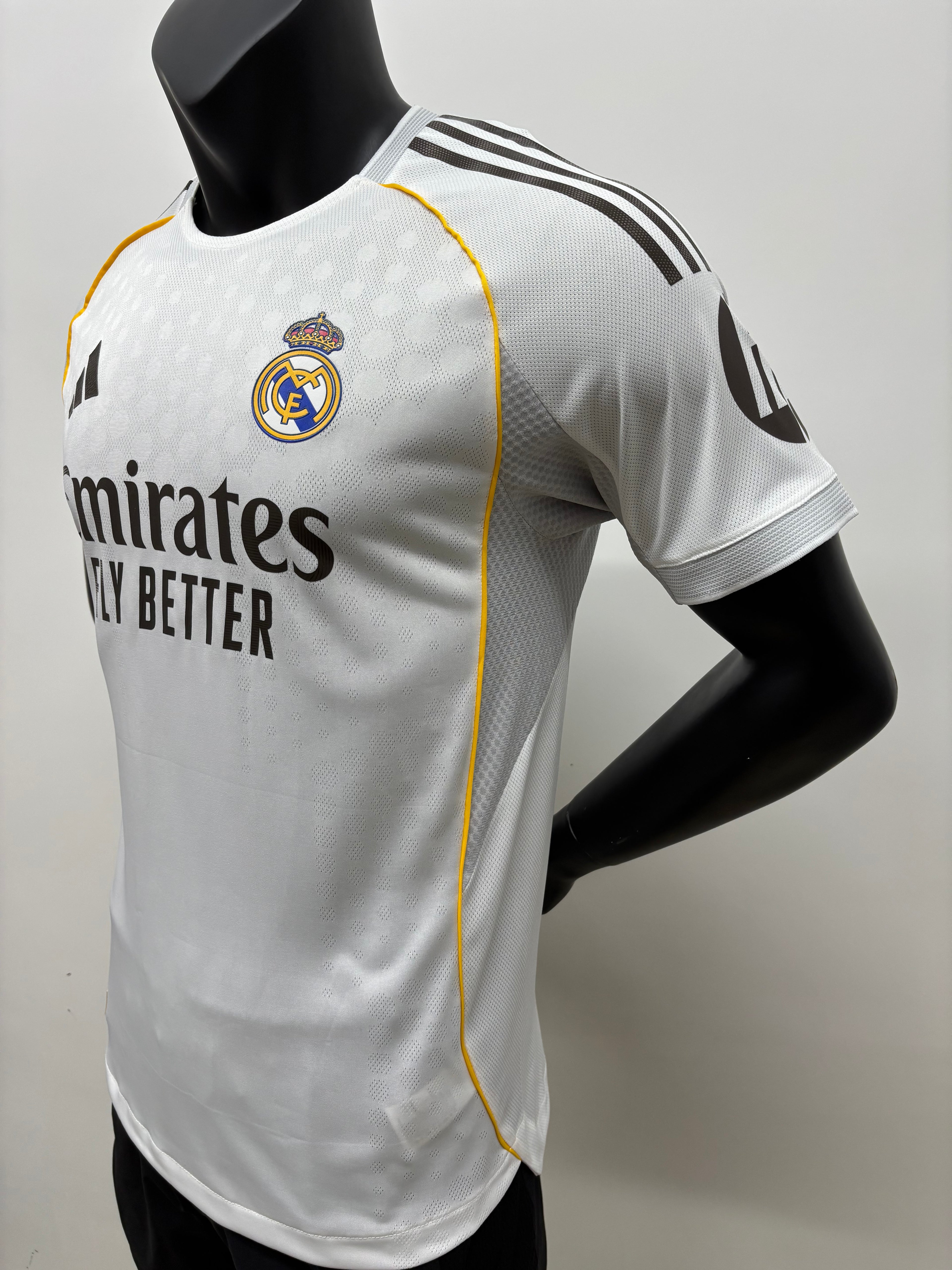 REAL MADRID HOME 25/26 PLAYERS EDITION JERSEY
