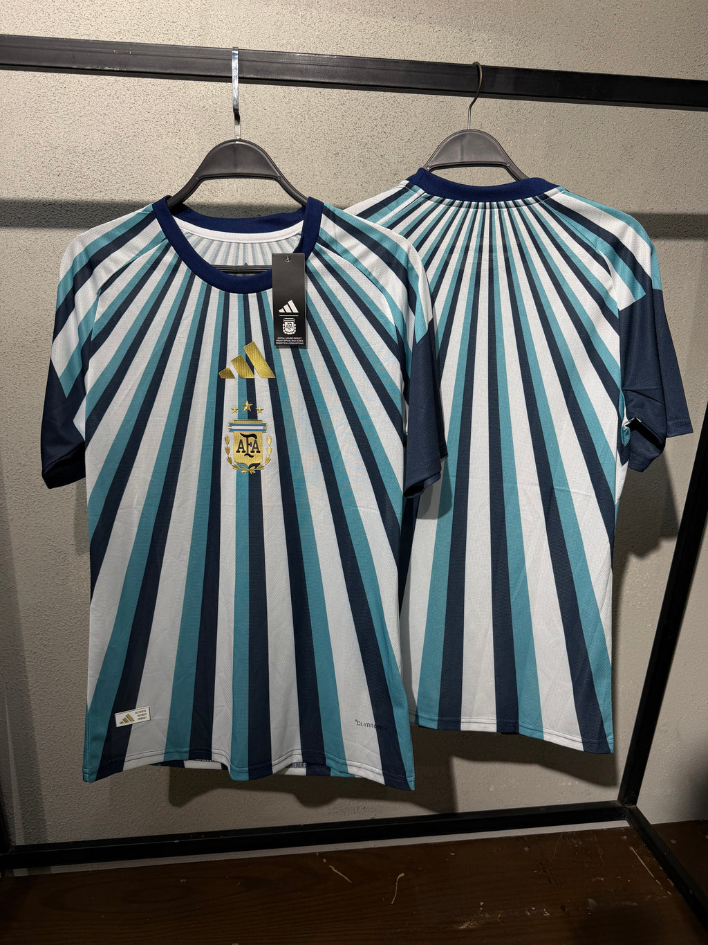 Argantina pre-match world cup jersey 26