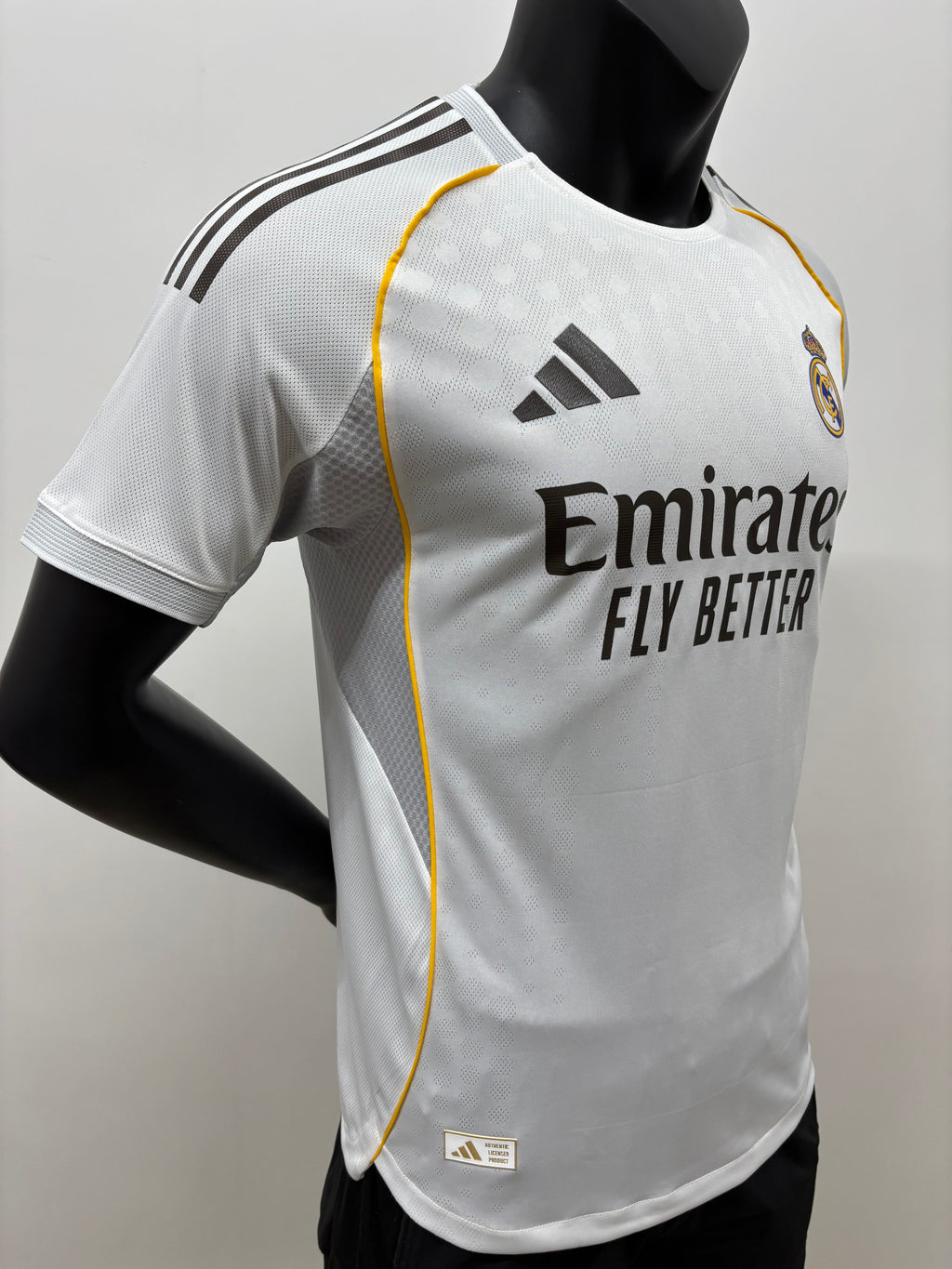 REAL MADRID HOME 25/26 PLAYERS EDITION JERSEY