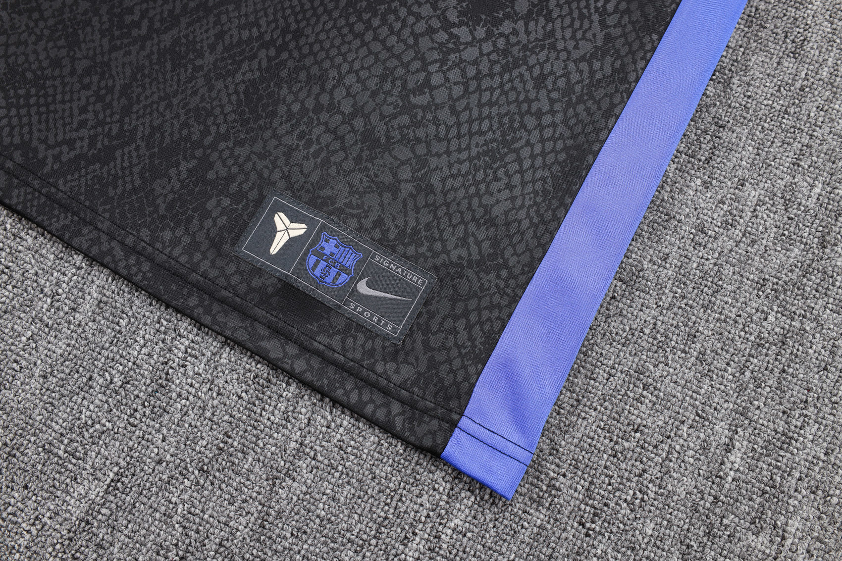 Barcelona 25/26 "Black Mamba" Half-zip Tracksuit