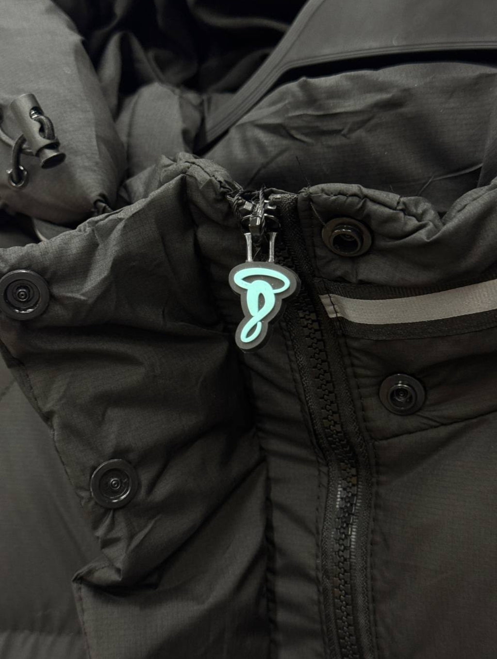 Syna World x Nike Puffer Jacket - Black and Teal