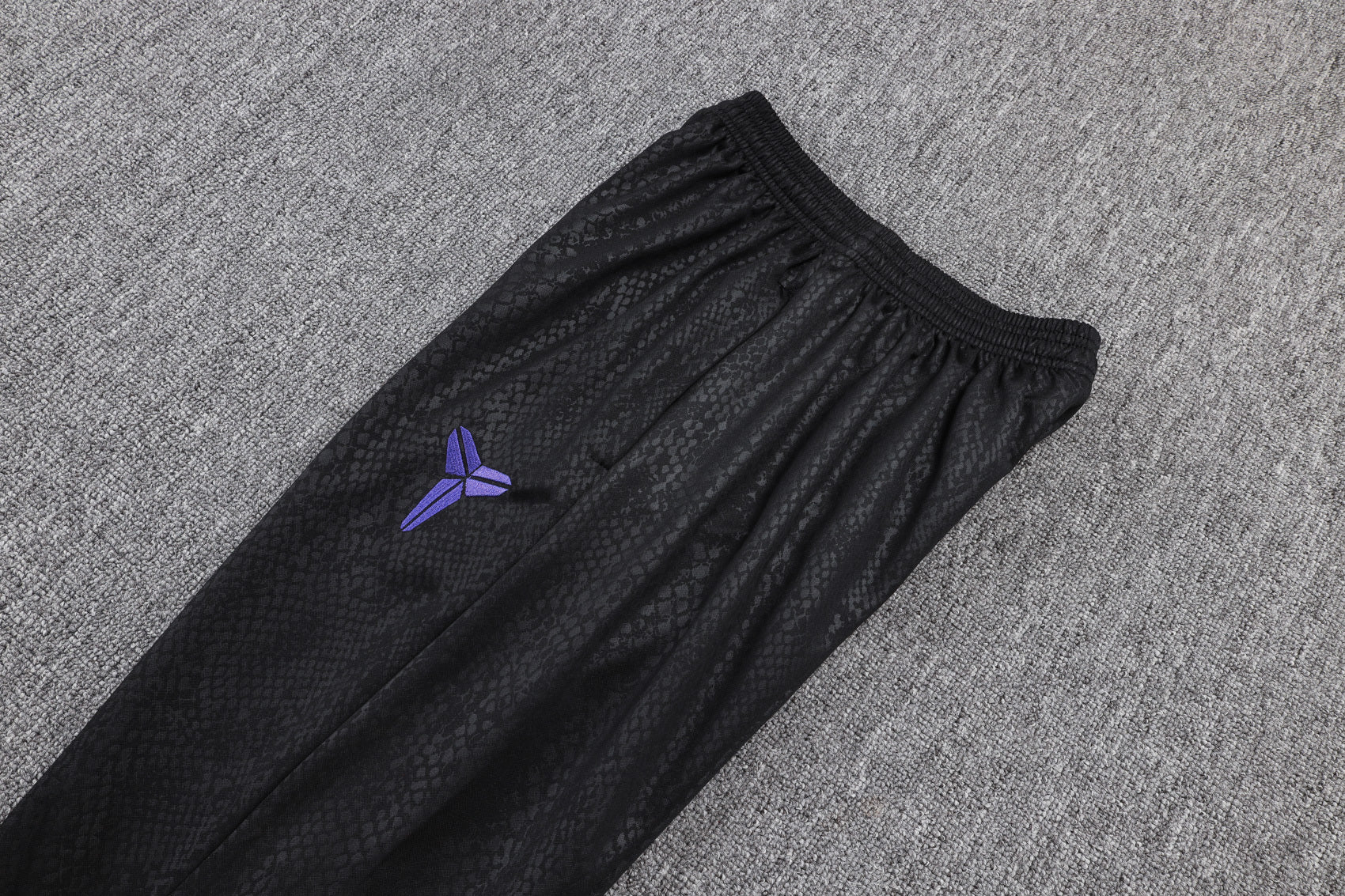 Barcelona 25/26 "Black Mamba" Half-zip Tracksuit