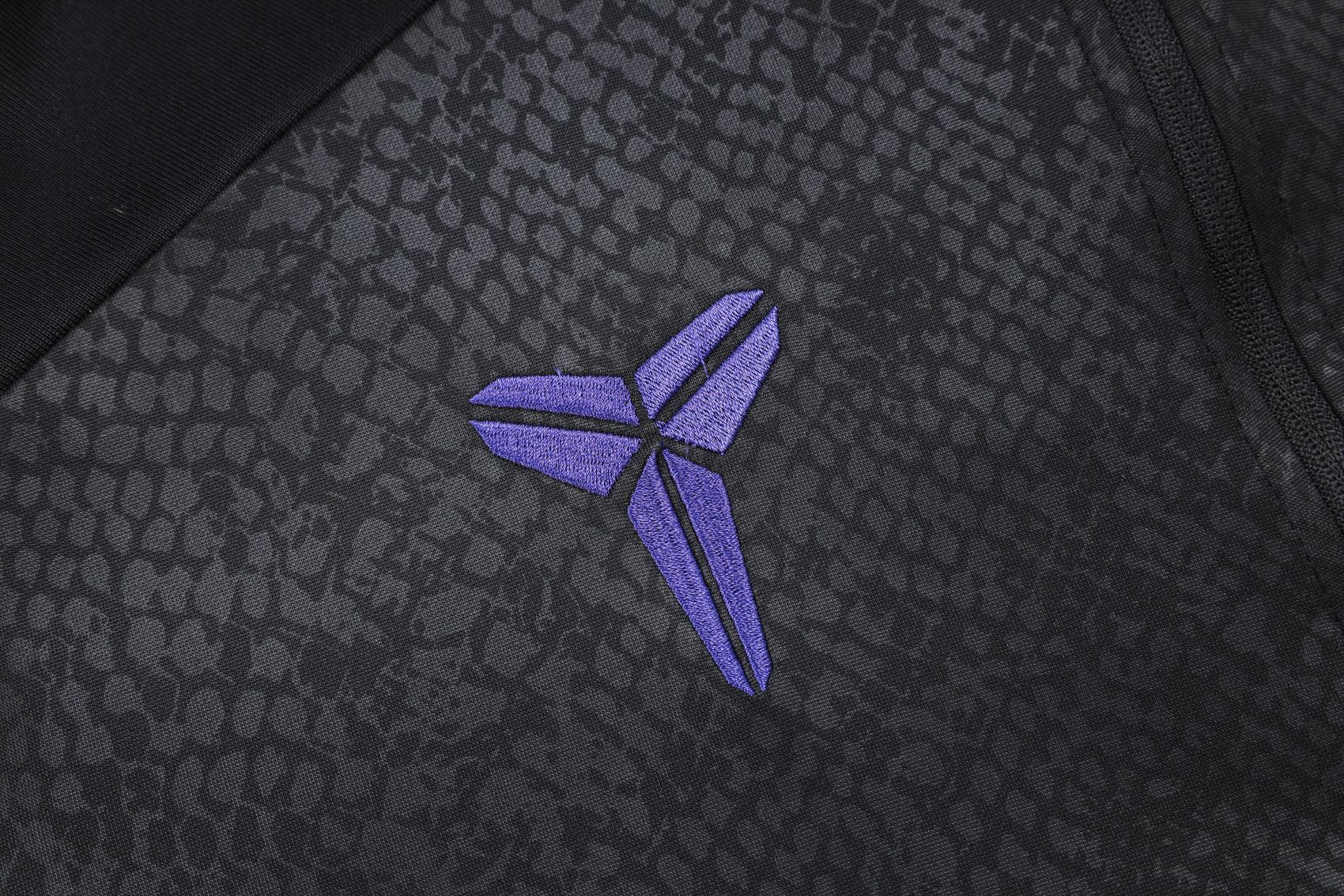 Barcelona 25/26 "Black Mamba" Half-zip Tracksuit