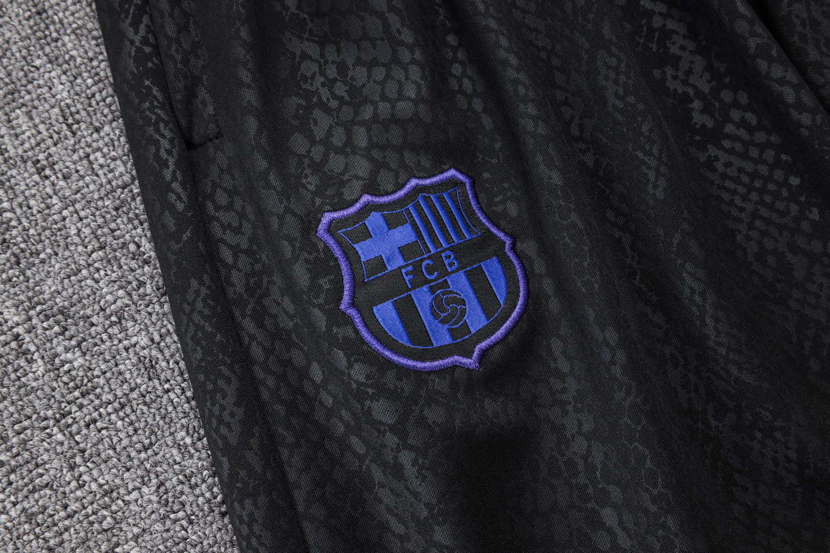 Barcelona 25/26 "Black Mamba" Half-zip Tracksuit